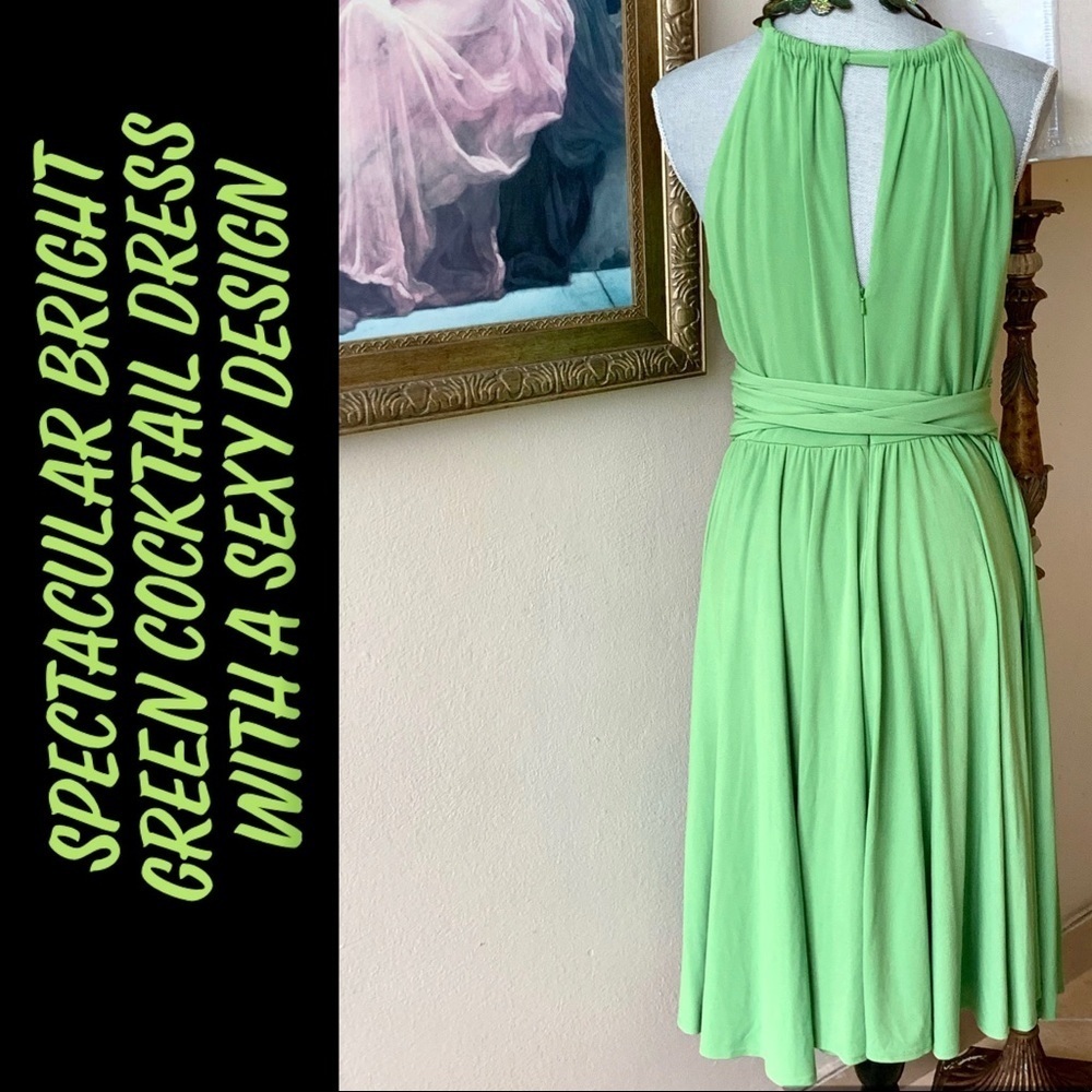 Like New Spectacular Bright Green Cocktail Dress A Sexy Design Size 14 - Picture 6 of 7